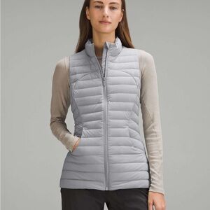 NWT Lululemon athletica Light Gray Quilted Packable Vest with Stand Collar